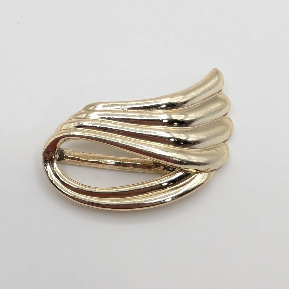 Piscitelli Vintage Gold Tone Ribbed Wing‎ Scarf Clip Slide 1.75 Inch Accessory